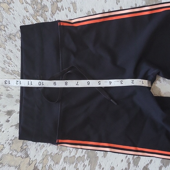 Sarah’s Day x White Fox Active Rally Leggings SzXS Striped - Picture 7 of 10